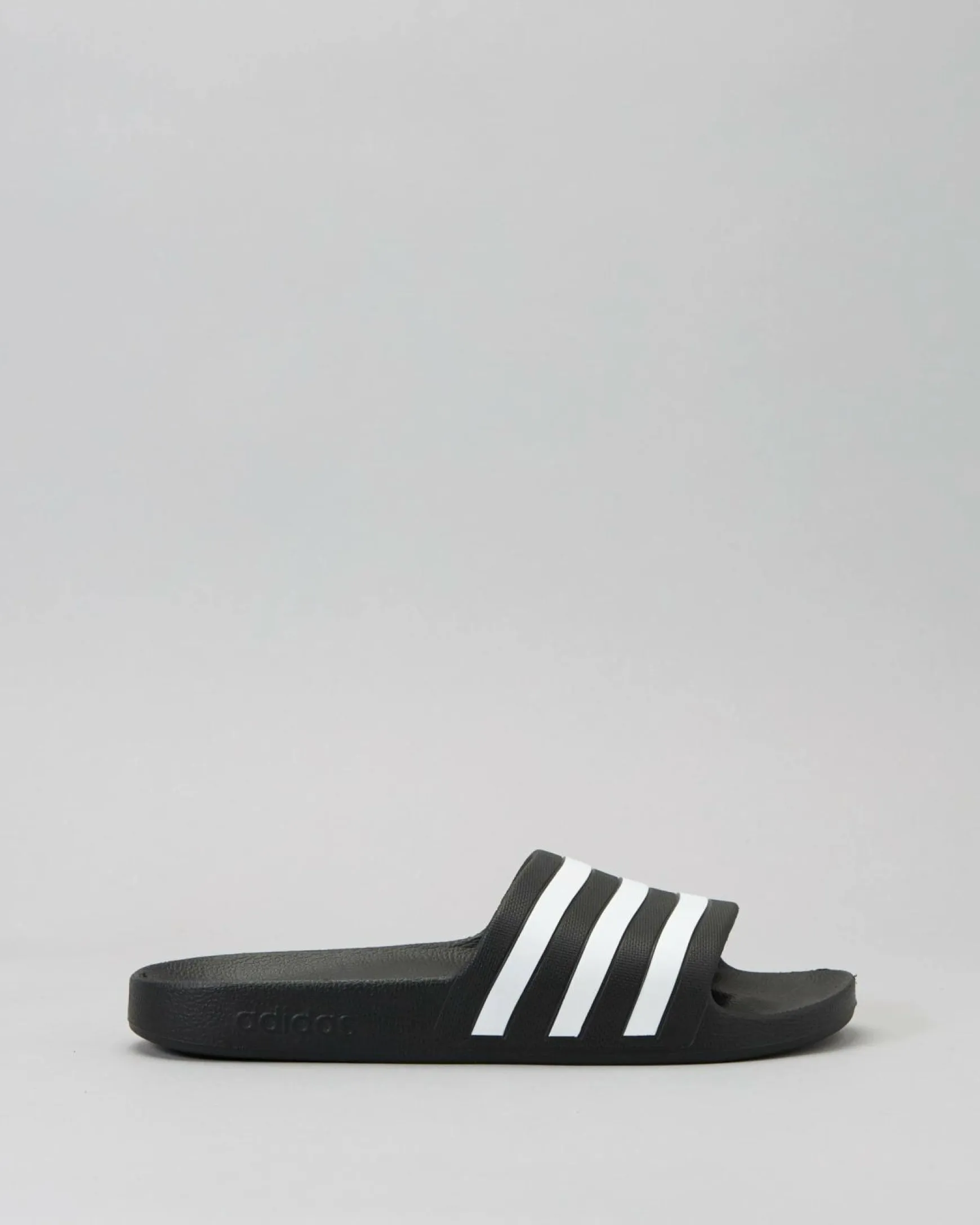 Adilette Aqua Slides