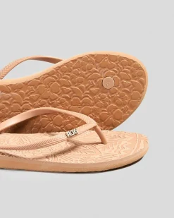 Antilles II Thongs