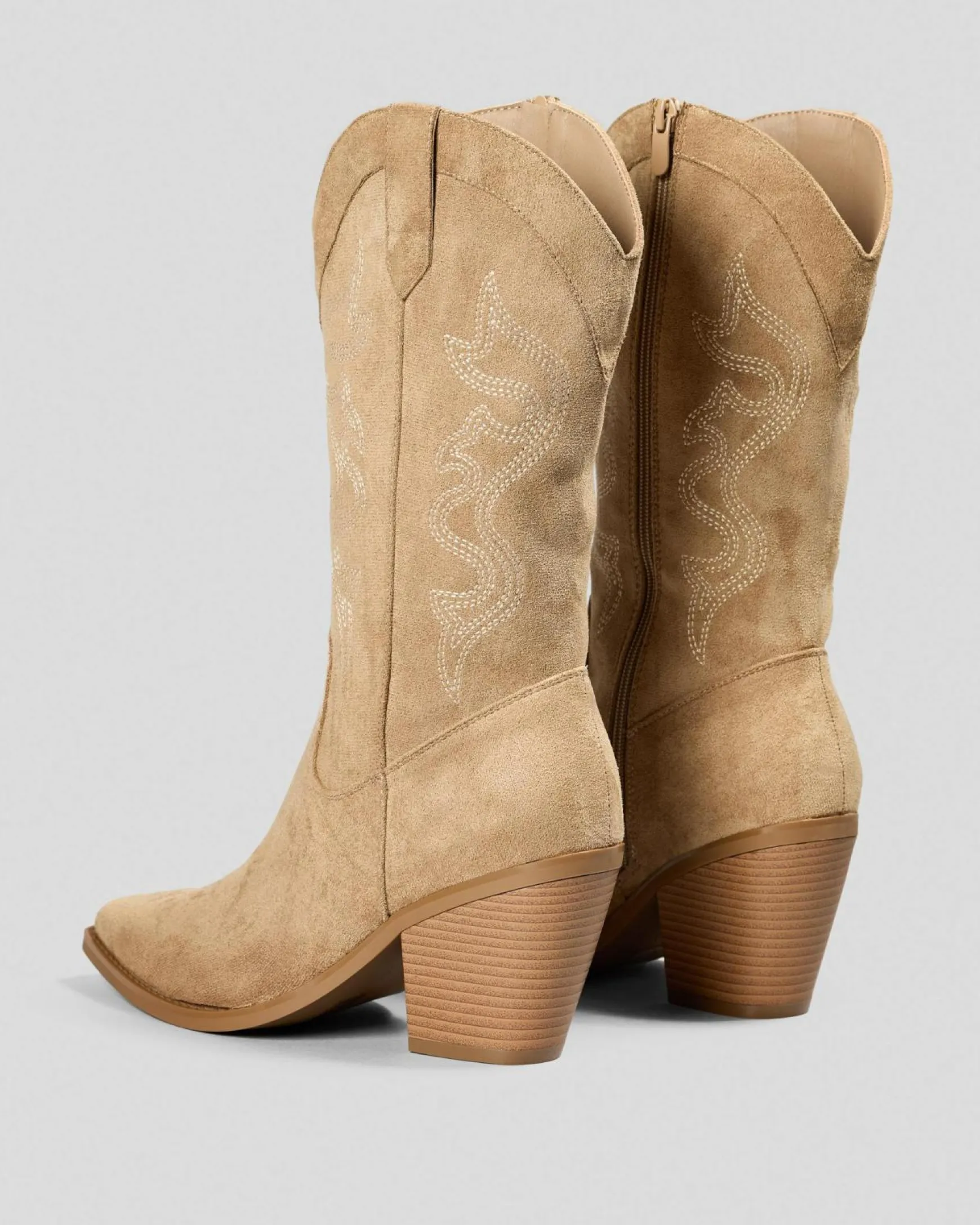 Buck Boots