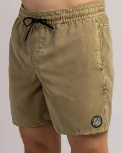 Center Trunk 17