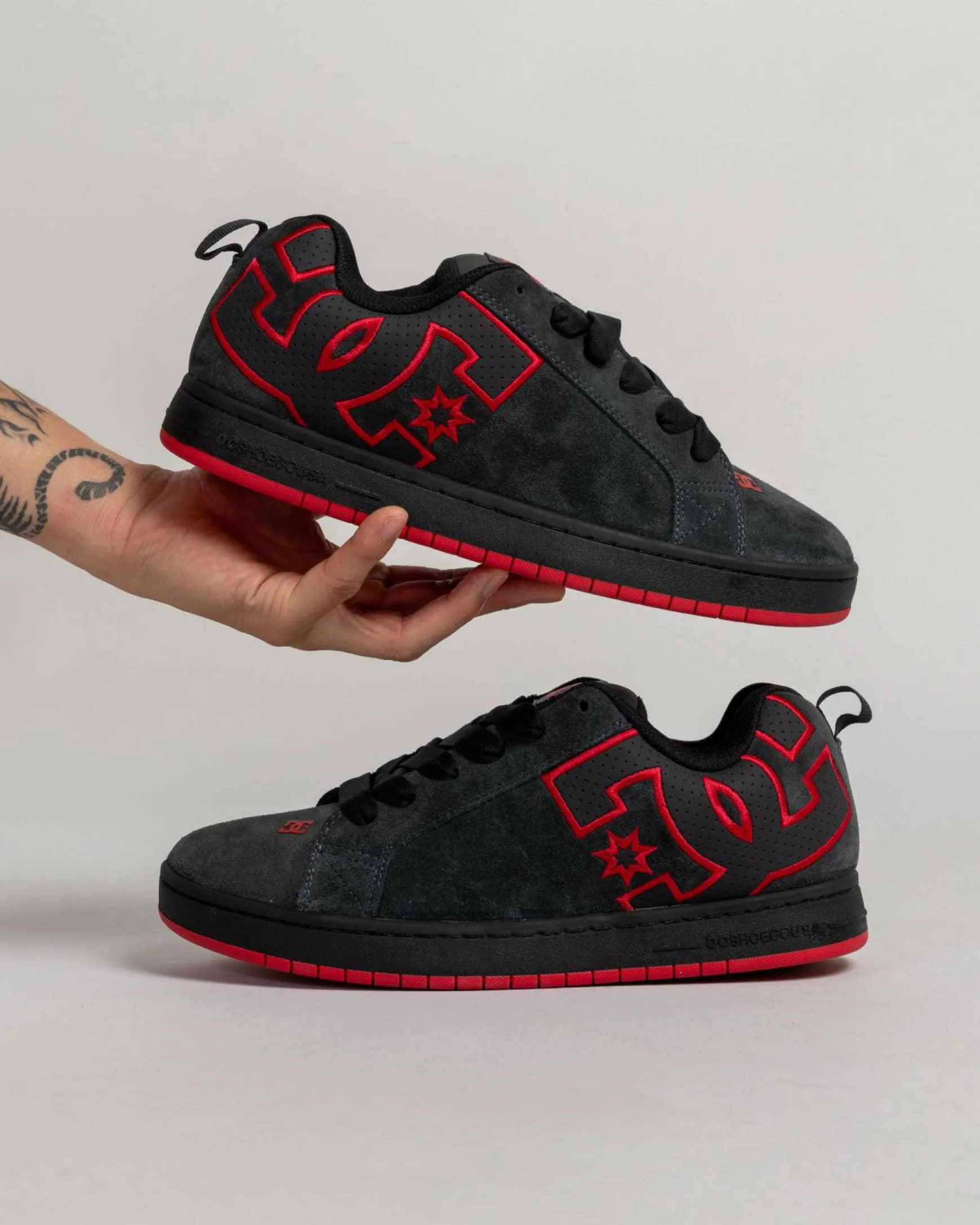 Court Graffik Shoes