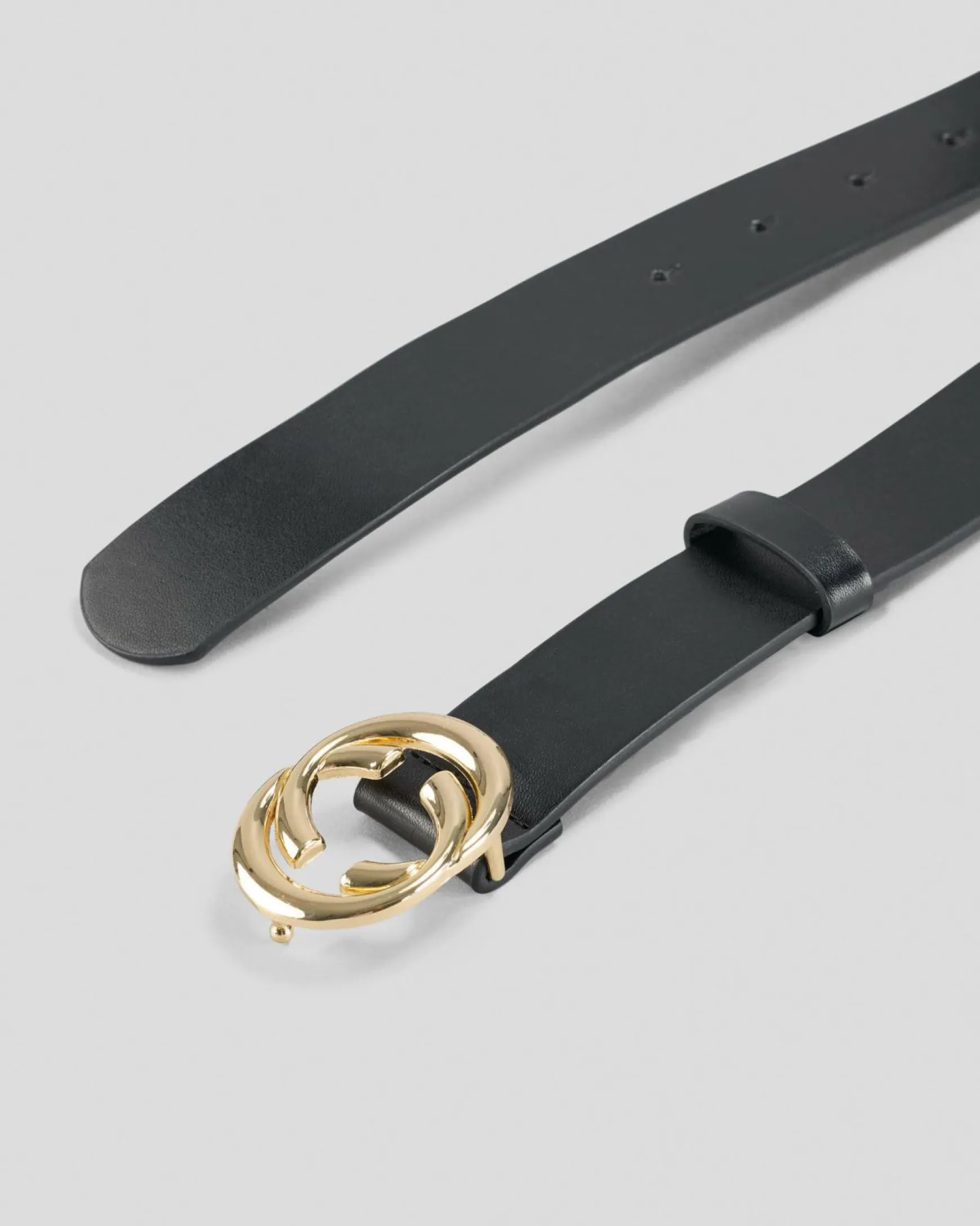Elle Belt