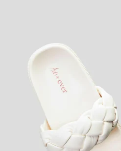 Eve Slide Sandals