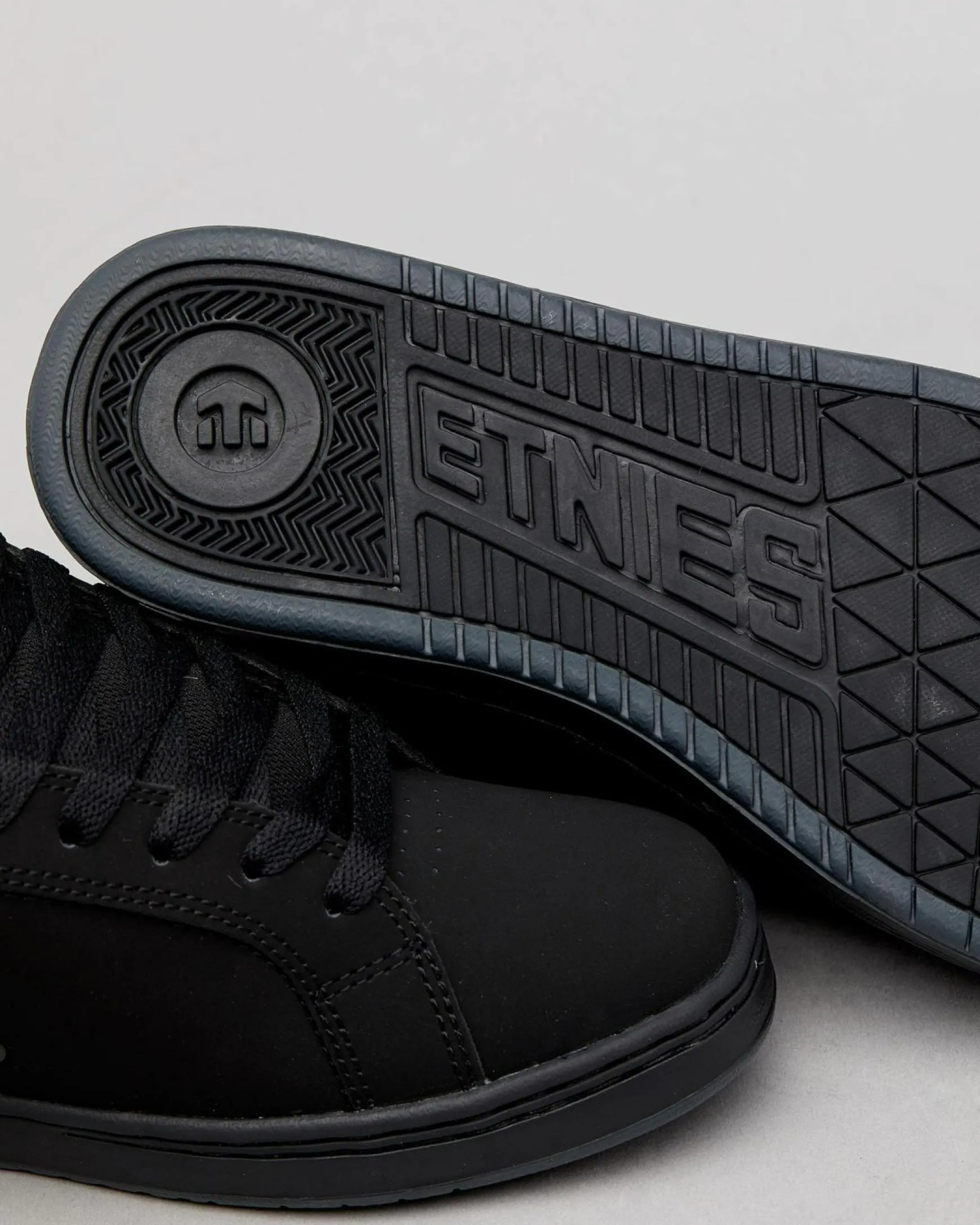 Fader Shoes