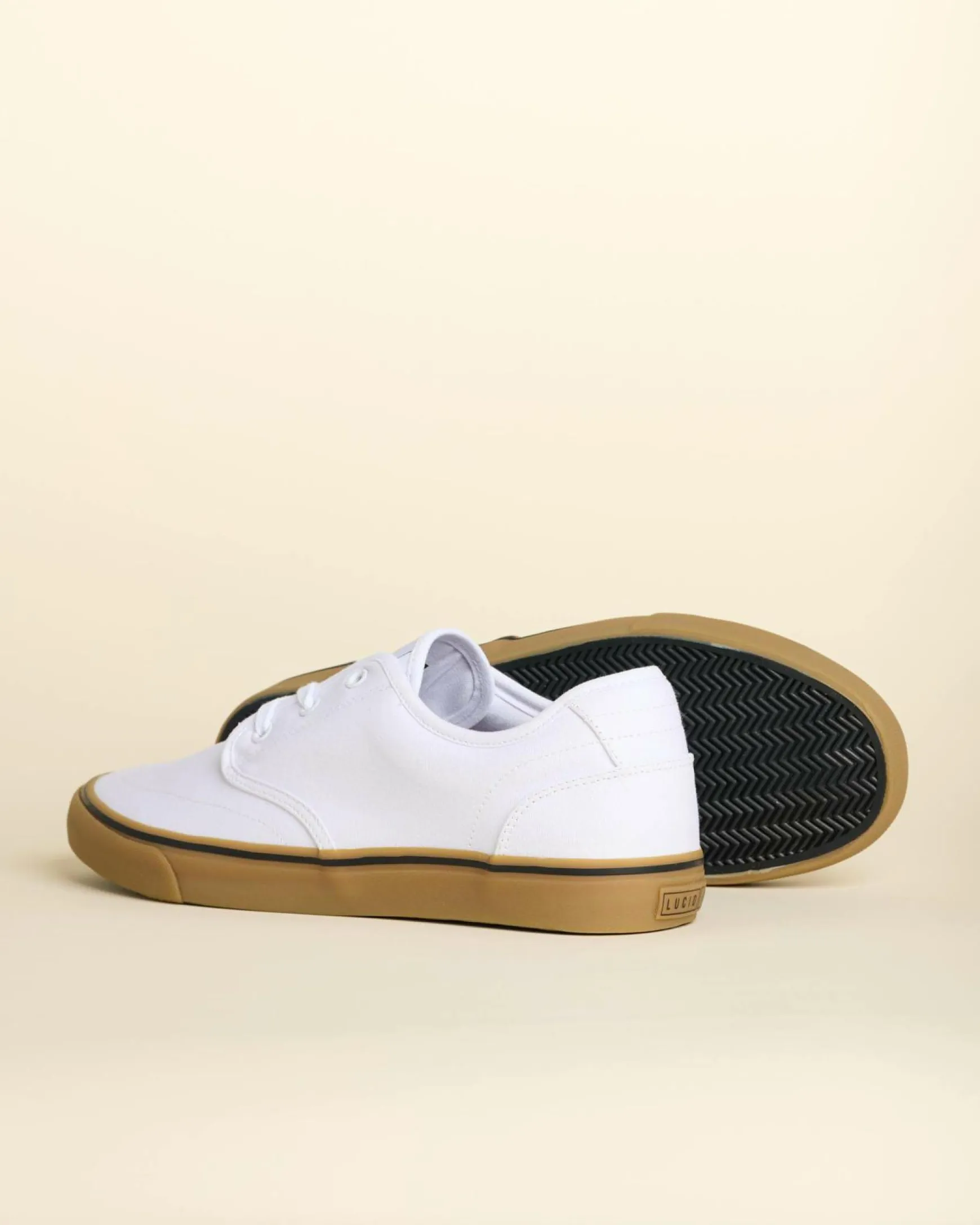 Geomet Shoe