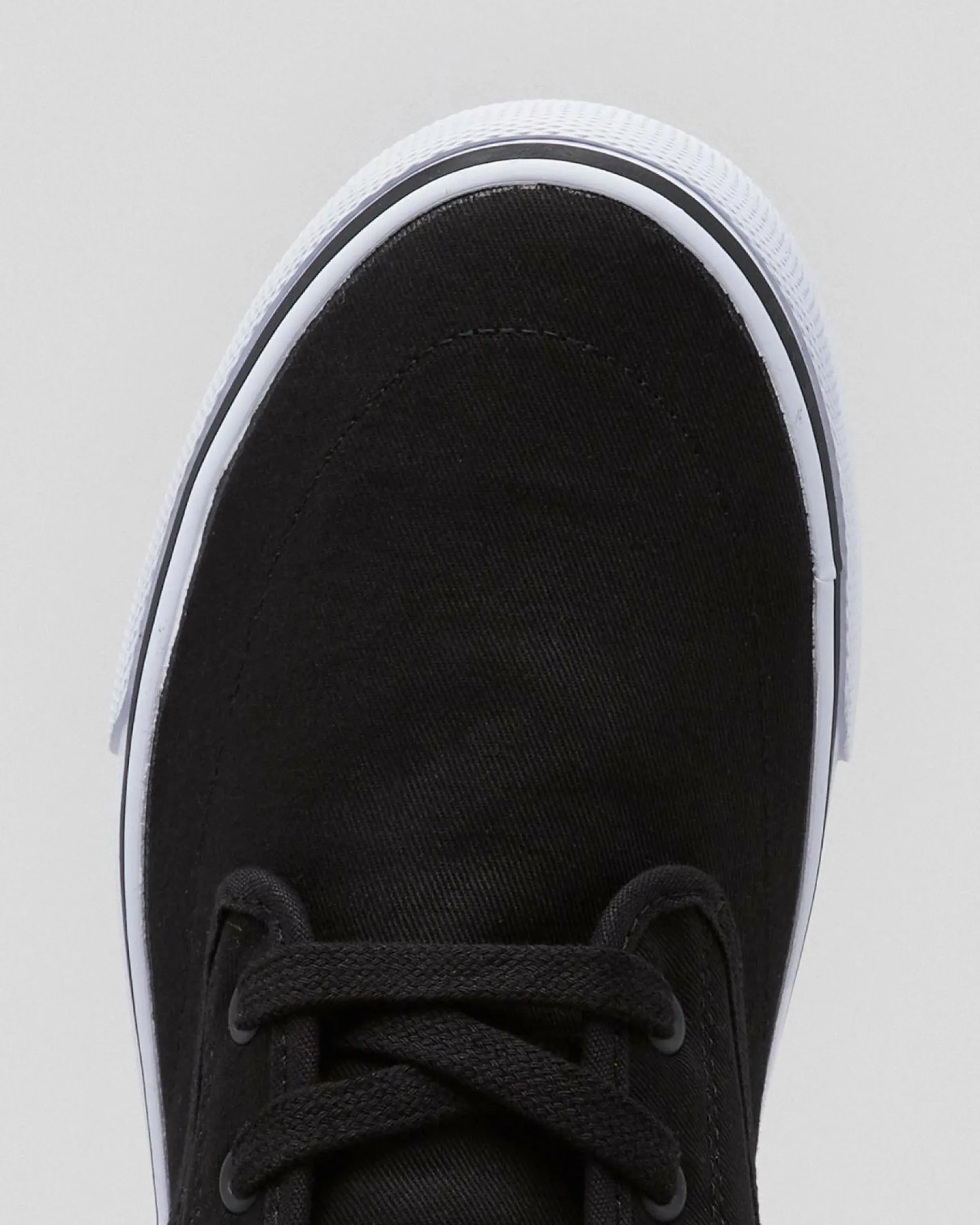 Geomet Shoes