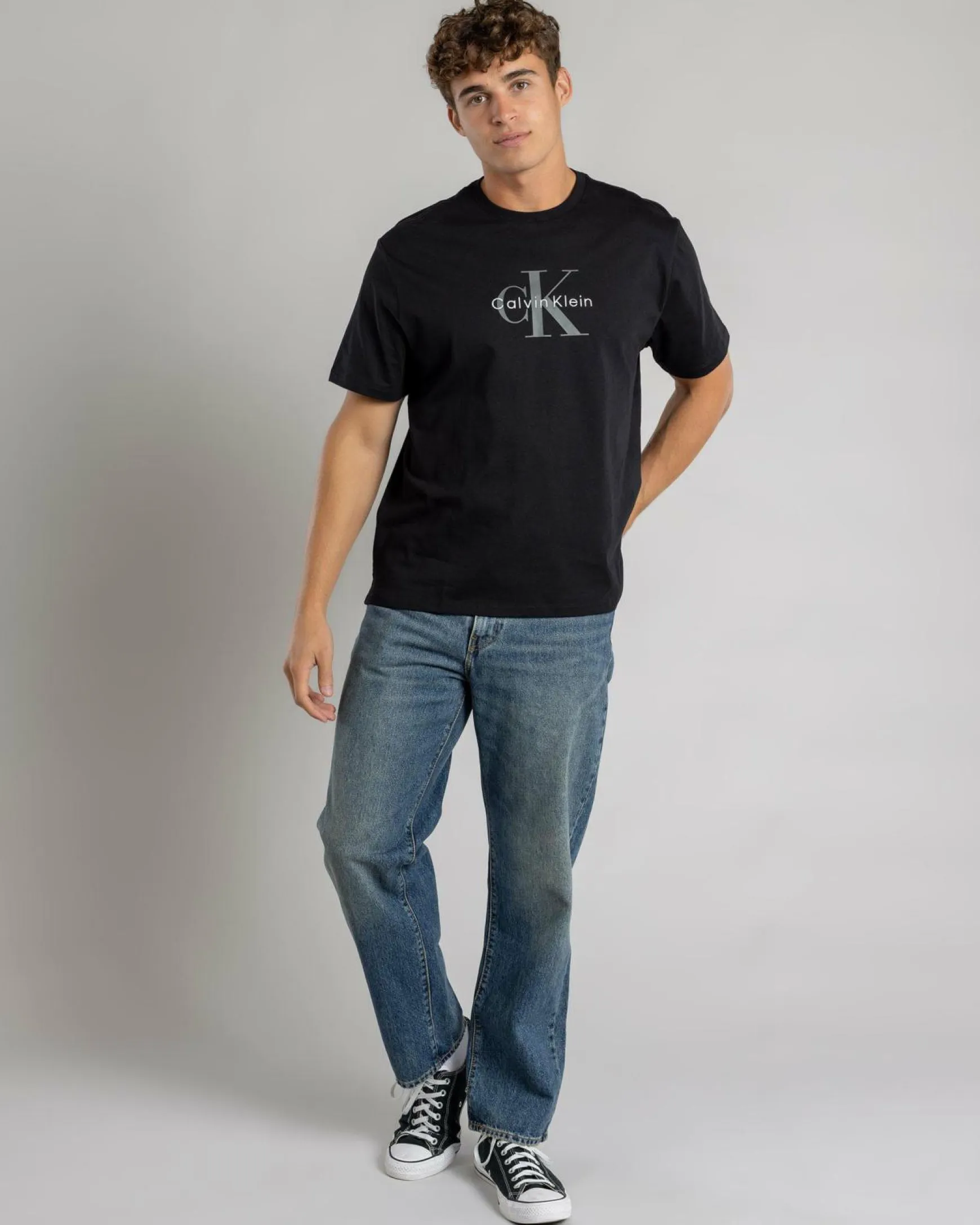 Hero Monologo T-Shirt