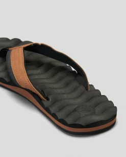 Hummer III Thongs