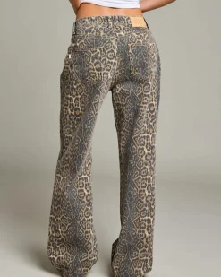 Icon Leo Straight Leg Jeans