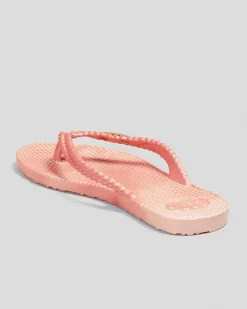 Kick Back Thongs