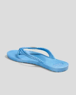 Kick Back Thongs