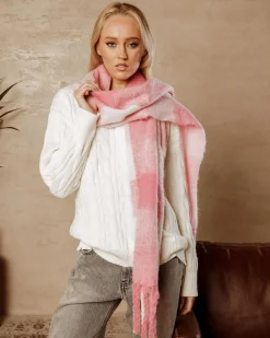 Leslie Scarf