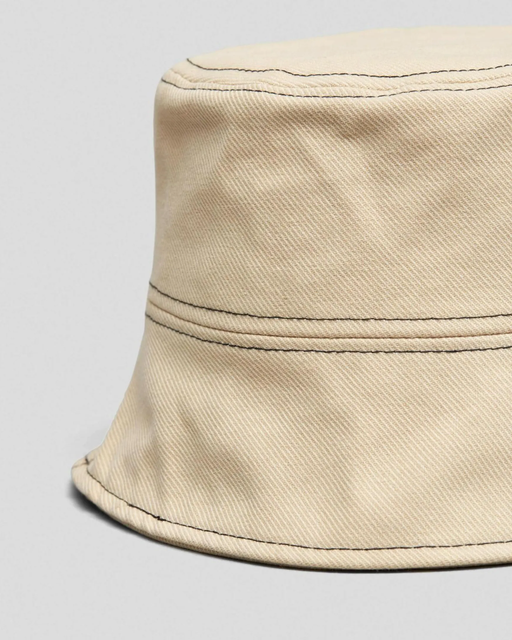 Lilo Bucket Hat