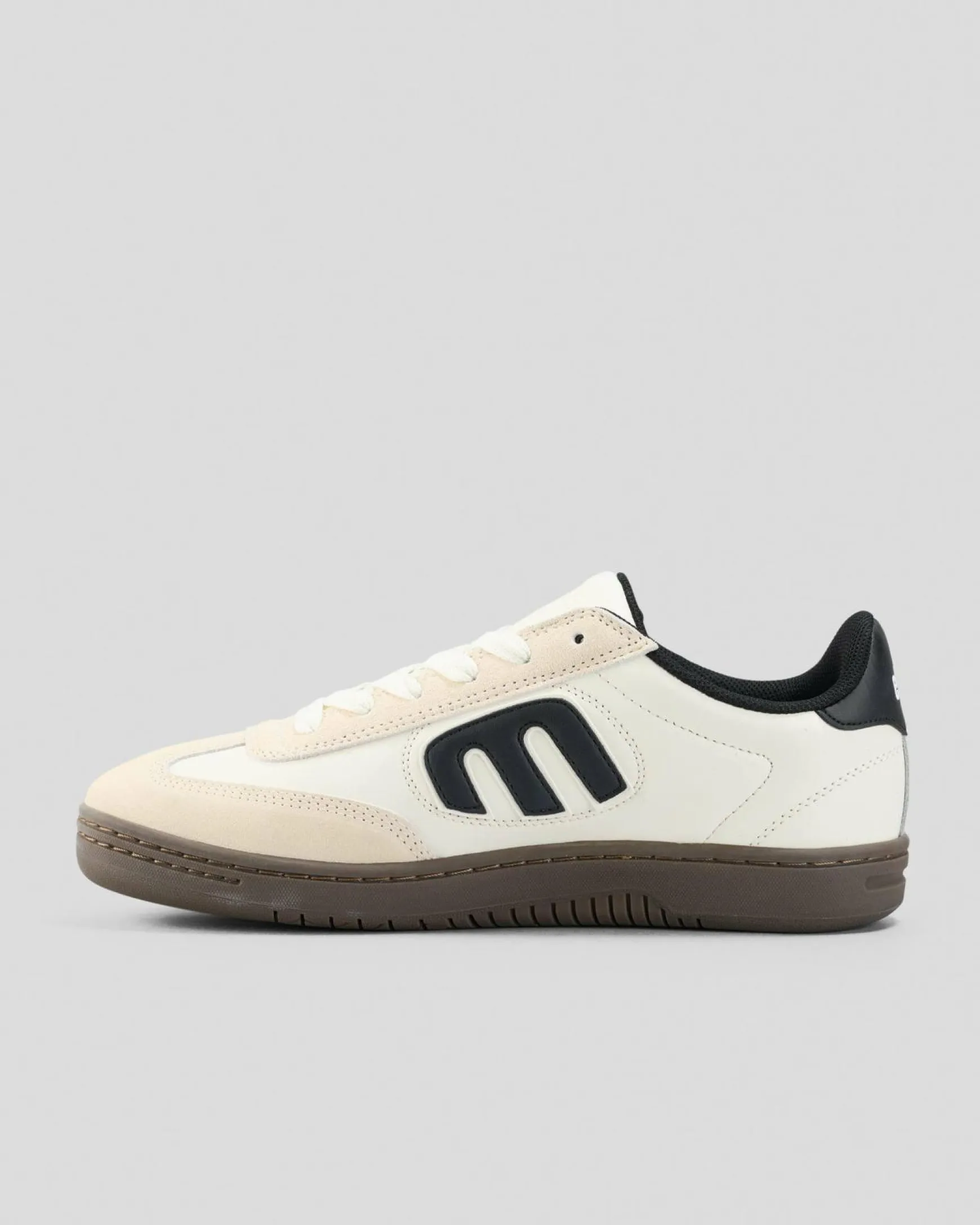 Lo-Cut Shoes