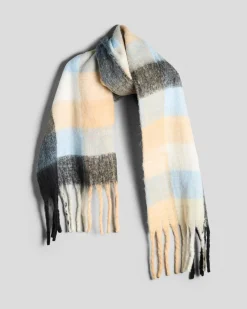 Mae Scarf