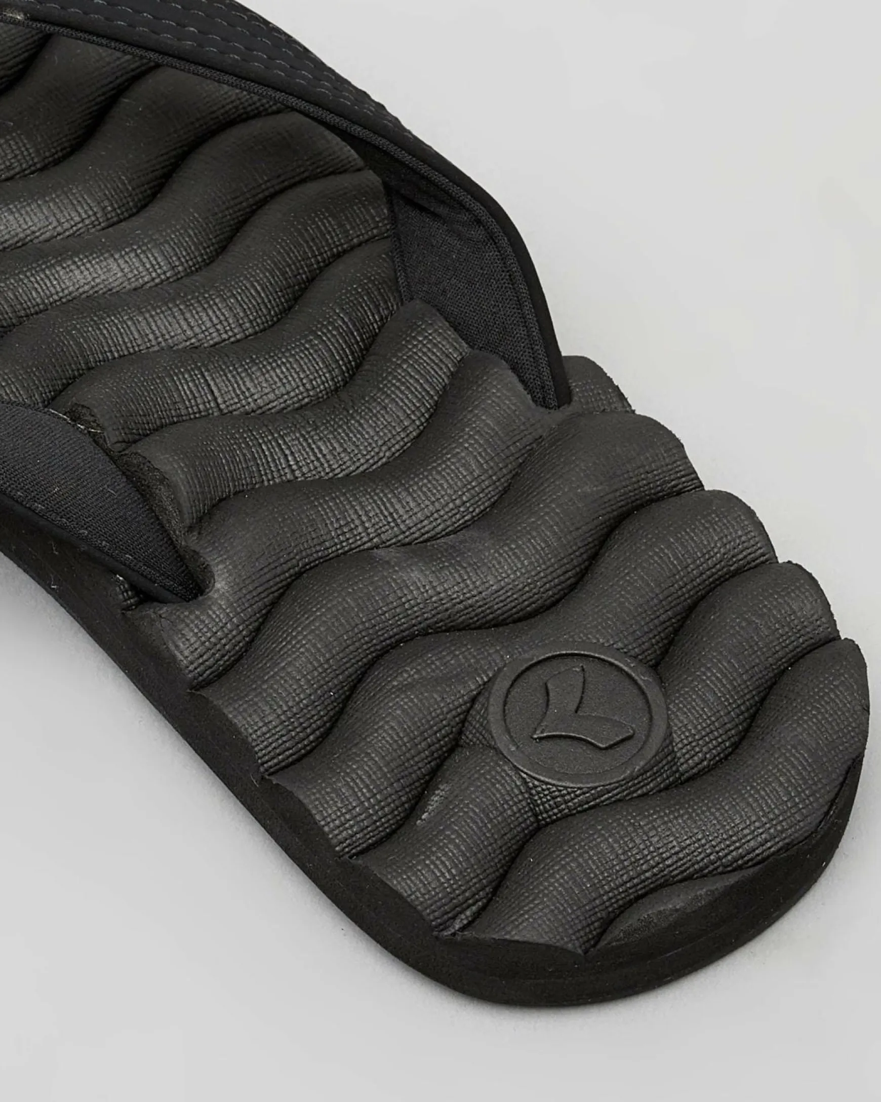 Mens' Hummer III Thongs