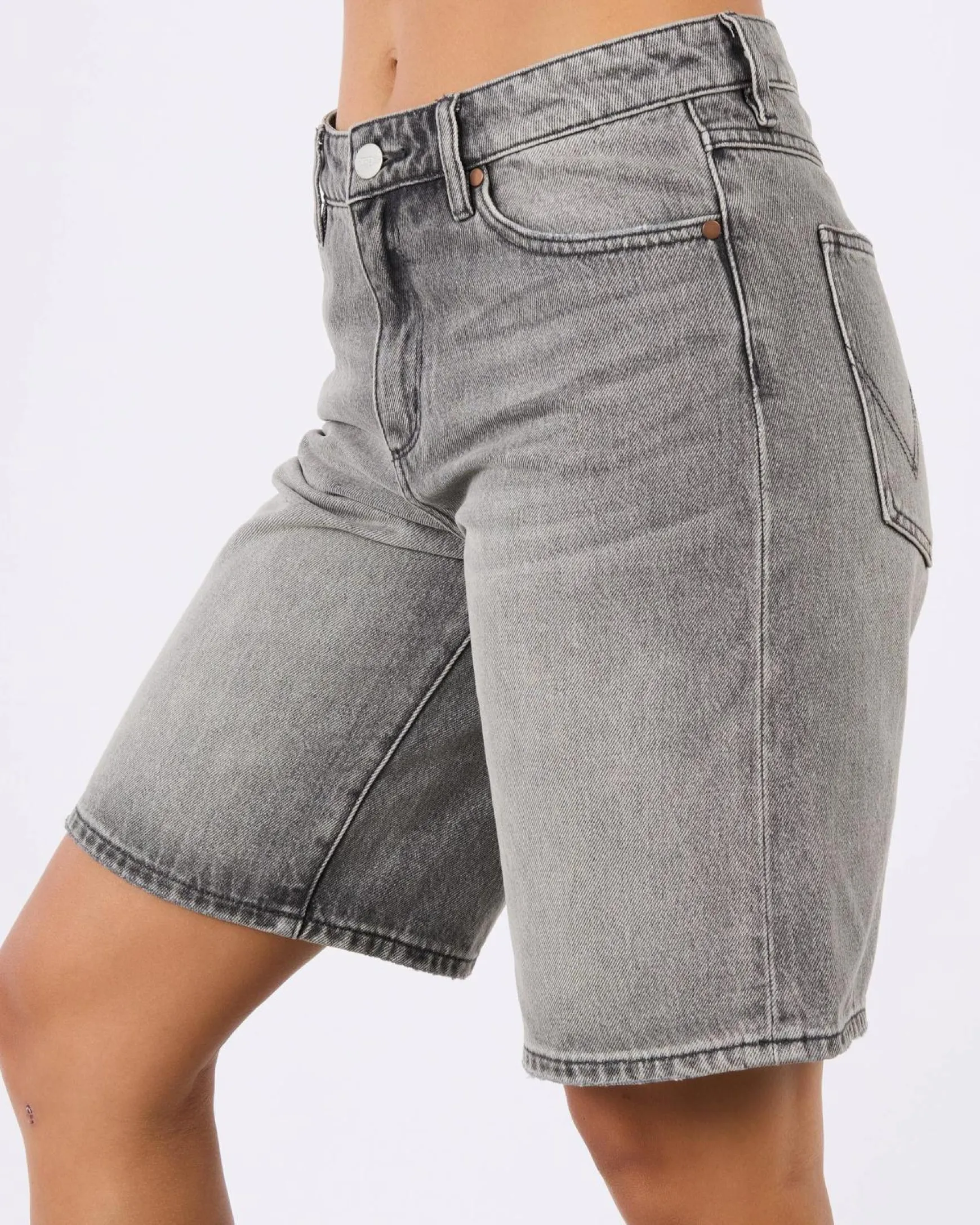 Mid Farrah Shorts