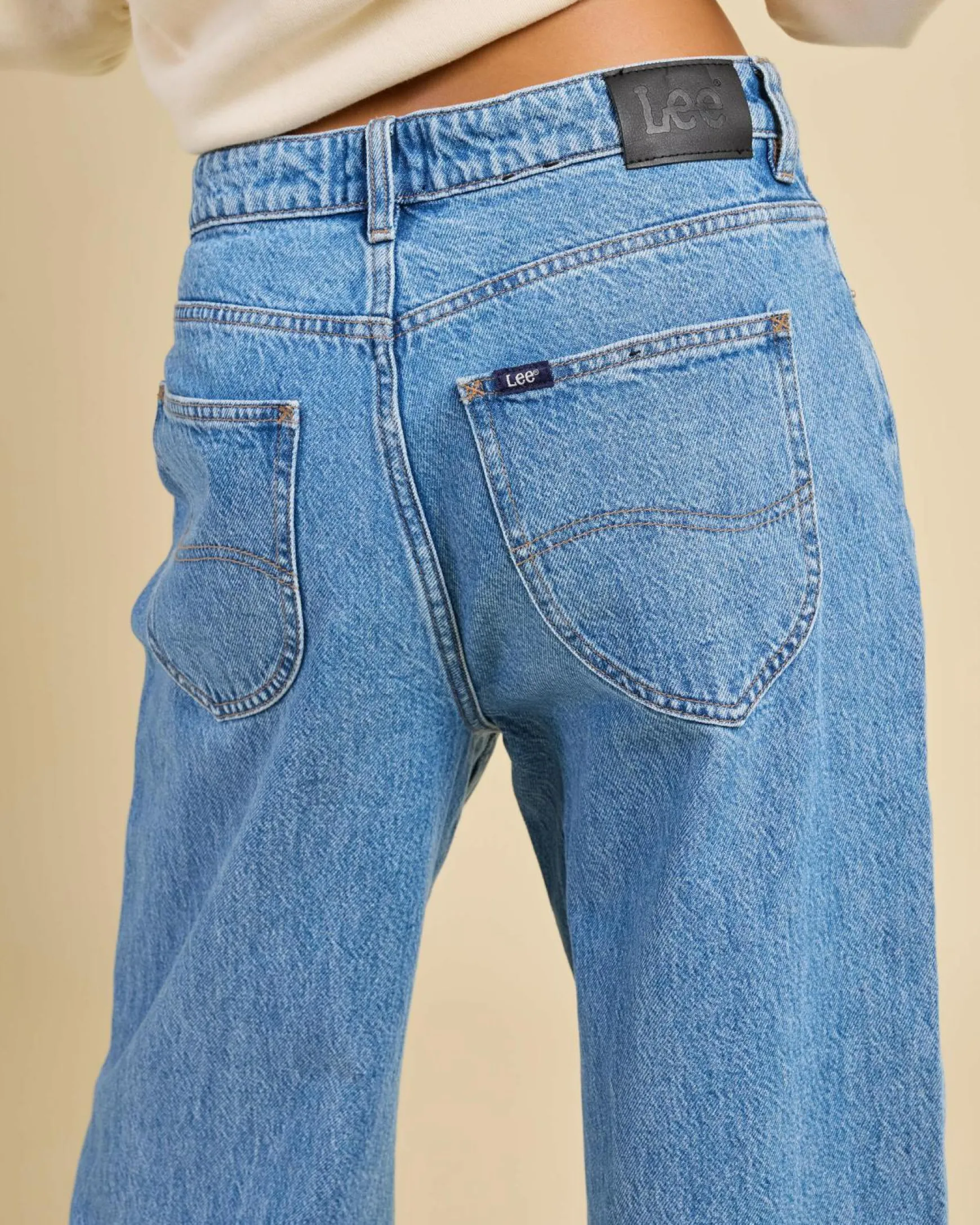 Mid Slouch Jeans