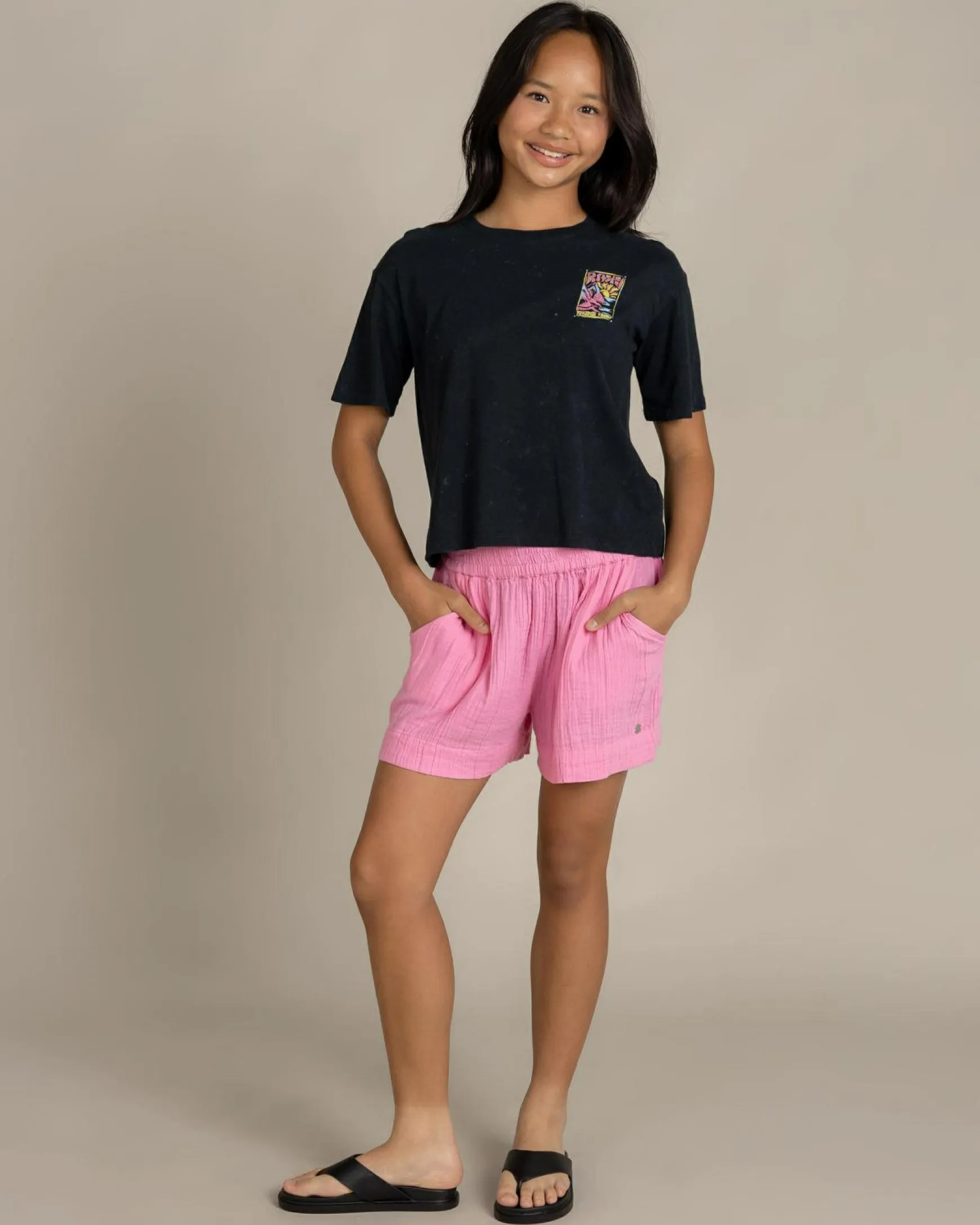 Milky Shell Shorts