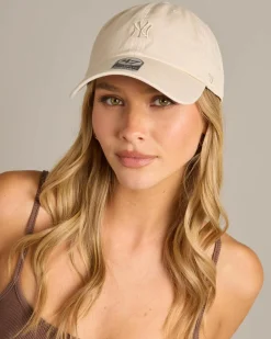 New York Yankees Base Runner Clean Up Cap