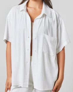 Nora Hawaii Short Sleeve Shirt