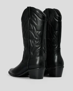 Outlaw Boots