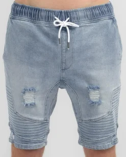 Promenade Walk Shorts
