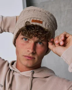 Pursuit Beanie