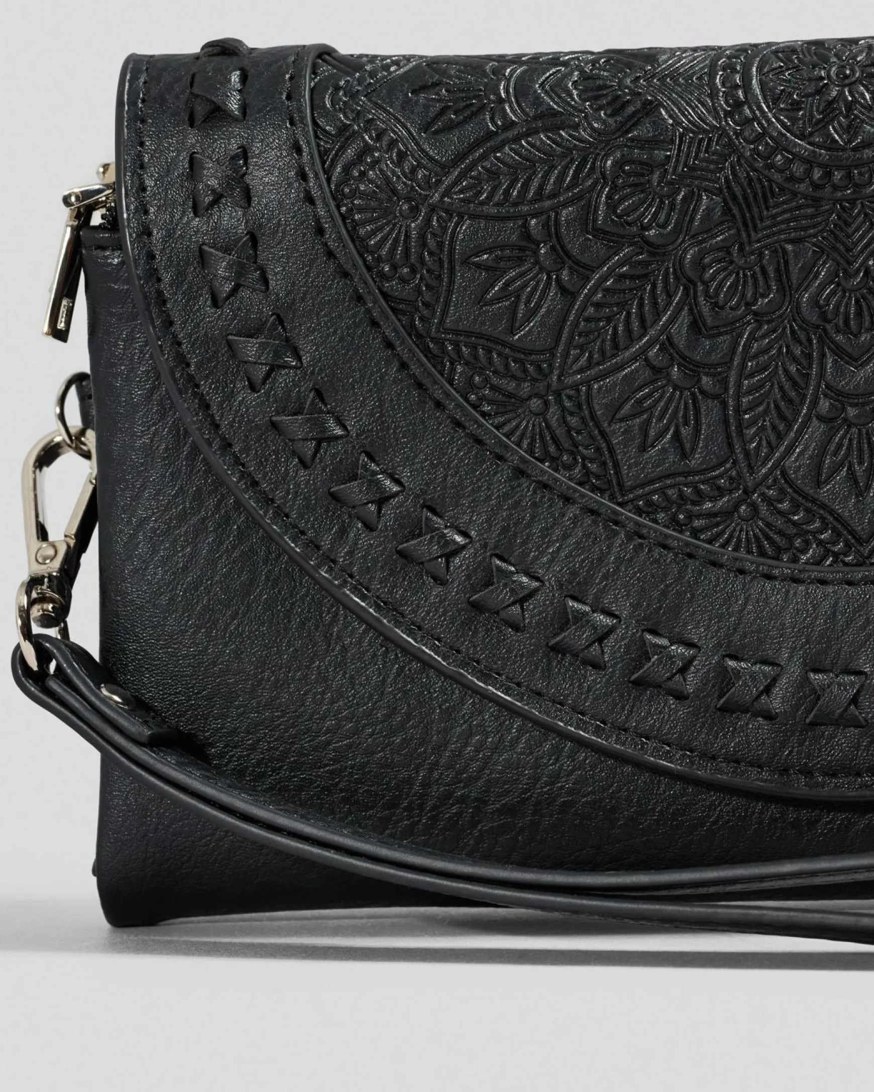 Sutton Wallet